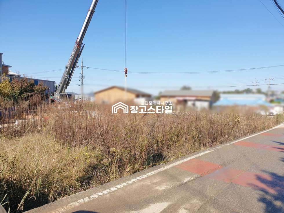 경기 파주시 하지석동 파주시 하지석동 184평, 주택 및 창고 건축 가능한 계획관리지역 토지 매매 매매 매물번호 10962 사진 1